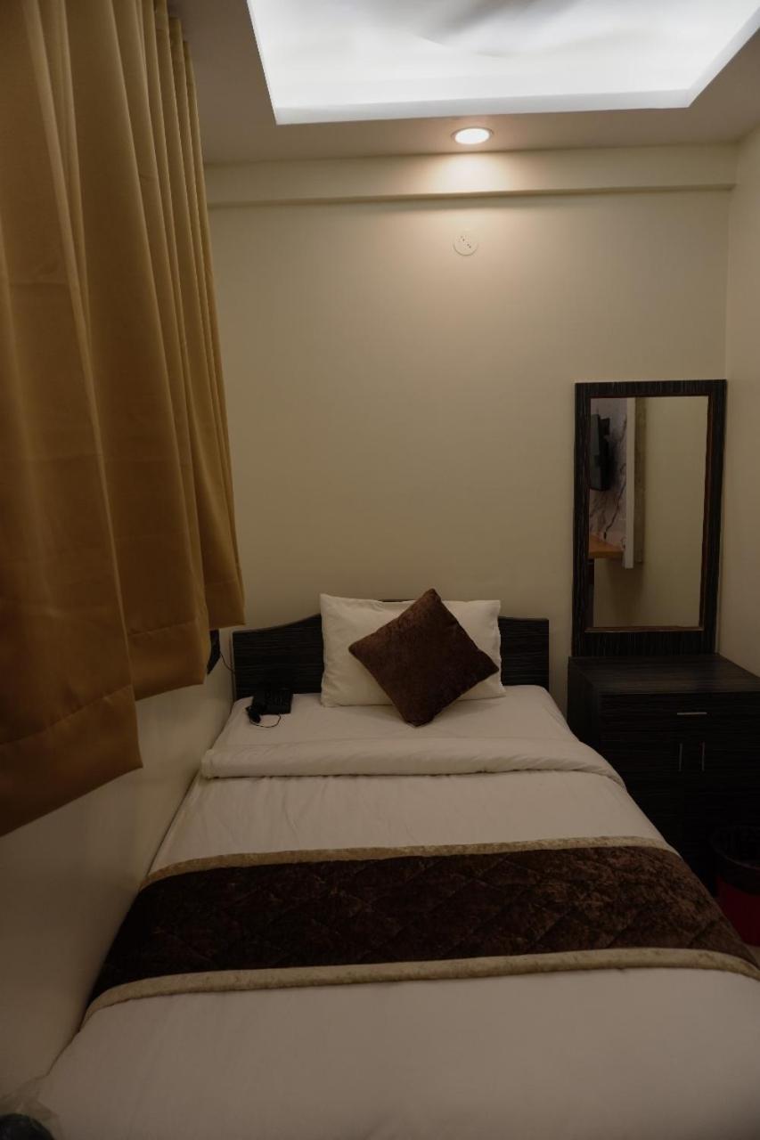 Hotel Subha Residency บังกาลอร์ ภายนอก รูปภาพ